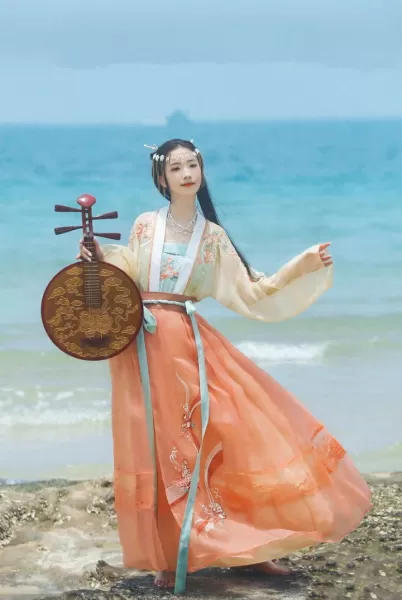 神仙阵容汉服怎么搭配图片　仙气飘飘的汉服-第5张