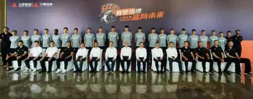 鲨鱼攻击阵容最新搭配图片　白鲨新赛季什么阵容-第1张