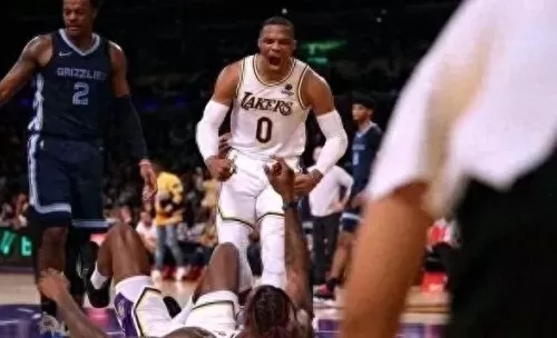 篮网勇士巅峰对决阵容搭配　nba勇士对篮网的比赛-第8张