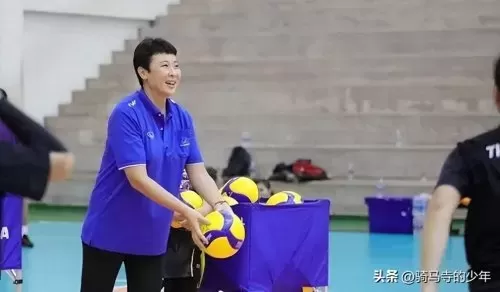 豪华教练阵容搭配图片大全　实况足球手游教练模式最强阵容-第3张