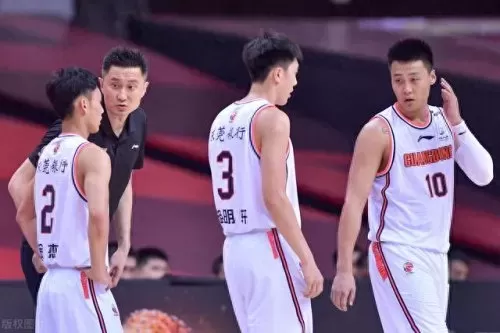 12人篮球阵容怎么搭配　篮球五小阵容战术-第5张