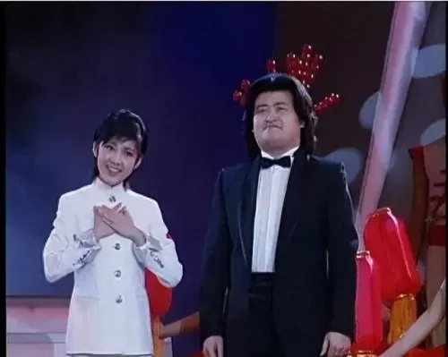 99年春晚主持阵容搭配　1999年春晚节目名单-第2张