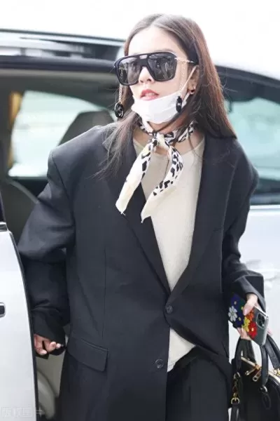 丝巾魔法阵容怎么搭配　四方丝巾的系法教程-第4张