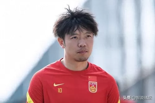 中国新赛季回防阵容搭配(最新赛季最强阵容)-第2张