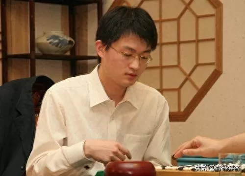 中日韩围棋阵容搭配图表(日韩围棋名人排行)-第7张