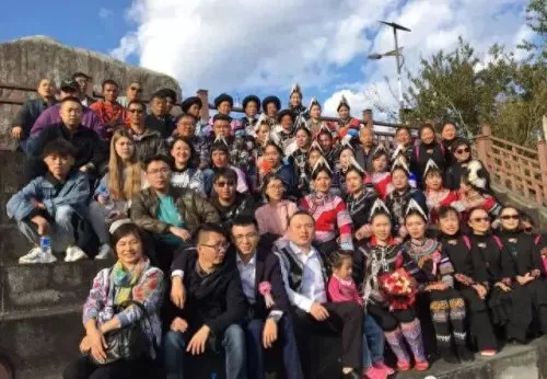 云南人结婚阵容搭配图片(云南结婚是男方先办还是女方先办)-第7张