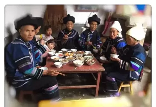 云南人结婚阵容搭配图片(云南结婚是男方先办还是女方先办)-第29张