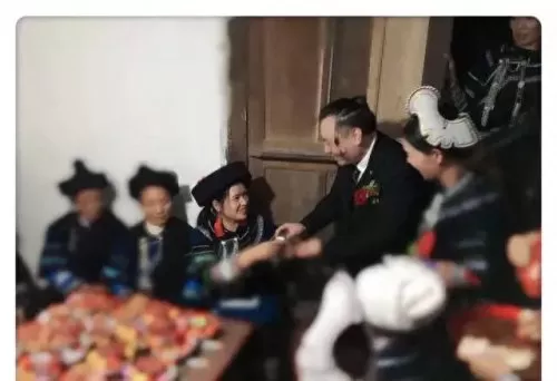 云南人结婚阵容搭配图片(云南结婚是男方先办还是女方先办)-第41张
