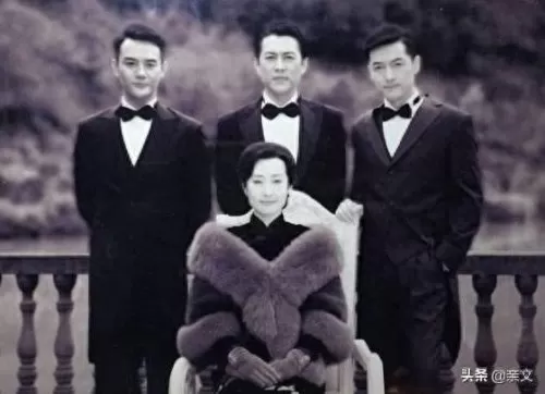 伪装者2新明星阵容搭配(伪装者2主角换装)-第1张