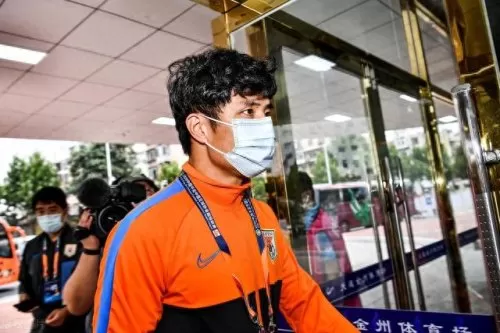 六轮首发阵容搭配视频　s6开荒最舒服的阵容-第1张