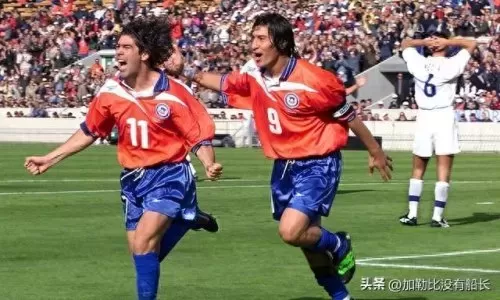 前锋双排阵容搭配图解　双排4孔鞋带系法图解-第2张