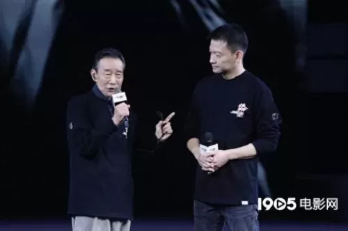 吴京流浪地球阵容搭配图(吴京流浪地球发布会图文)-第8张