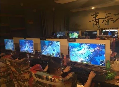 cf吃鸡模式和刺激战场哪个先出　最早的一款吃鸡游戏叫什么-第4张