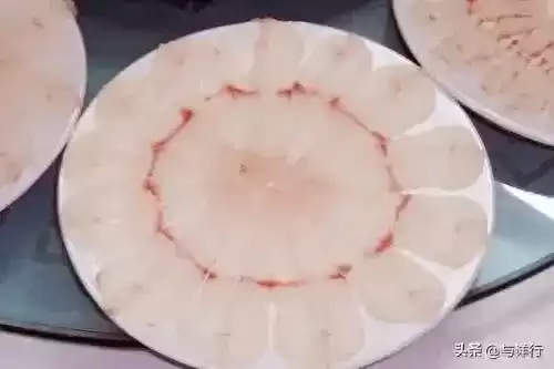 地下城堡3鱼生食谱　海拉鲁城堡后面的神庙-第1张