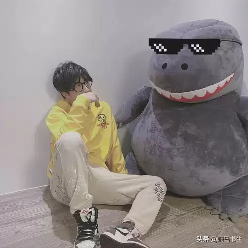 御龙镜中隐是谁的故事　六脉神剑是令狐冲的吗-第8张