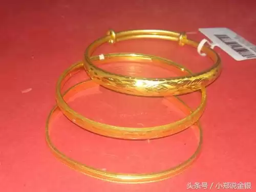 实心金手镯一般多少克不变形　40克实心黄金手镯有多粗-第1张