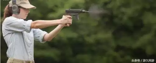 游戏穿越火线里有没有能自动击发的枪　穿越火线王者之击-第4张