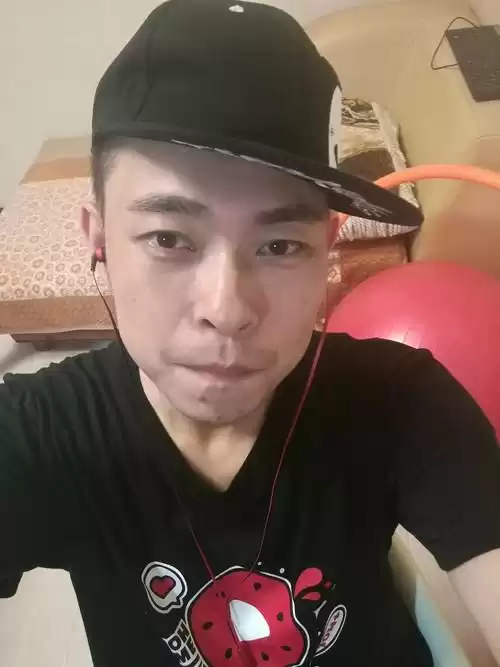 我的世界和迷你世界谁更火投票　迷你世界和mc到底谁抄谁-第1张