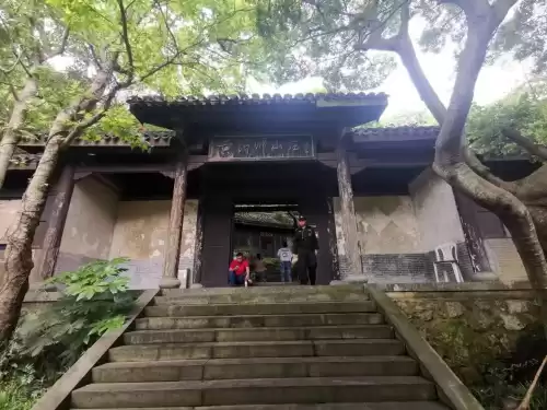 普陀山桃花岛风景区怎么样　舟山的桃花岛好玩吗-第4张