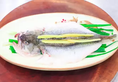 青少年吃鸡蛋能长高吗　长期早餐吃鸡蛋牛奶-第12张