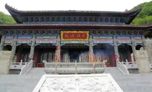 黑色狐仙是什么仙家　黑狐仙和白狐仙的区别-第2张