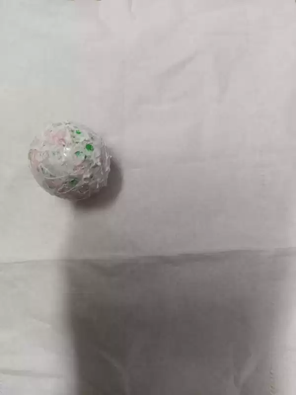 粘粘球玩多久会得白血病　孩子流鼻血里面有条黏糊糊的是什么-第1张