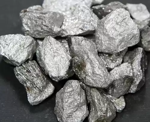 存在矿石里四方体白色金属是什么　金属矿物-第2张