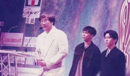 停止转动制作人是谁　专辑制作人-第8张