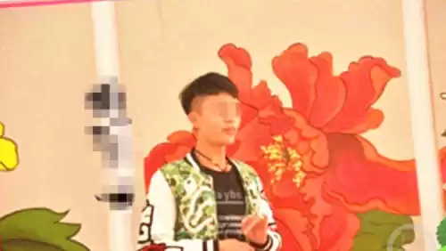 樱花校园模拟器怎么藏尸　樱花校园模拟器将病人固定在担架上-第2张