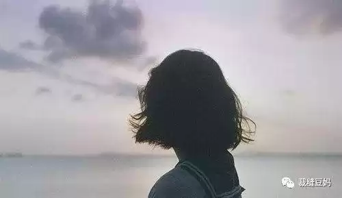服装灰色怎么介绍　灰色系服装-第5张