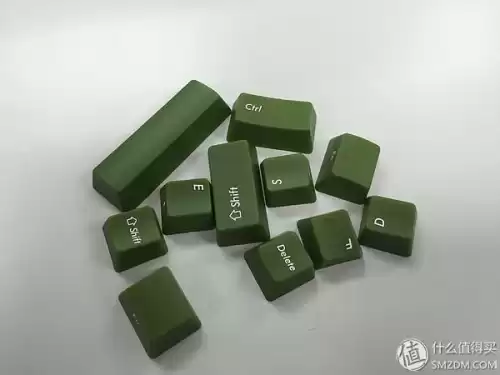 迷你世界怎么打斜体字　迷你世界名字i bU变颜色-第42张