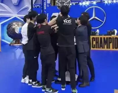 edg夺冠队员都是哪儿的人　edg是哪个国家的战队-第3张