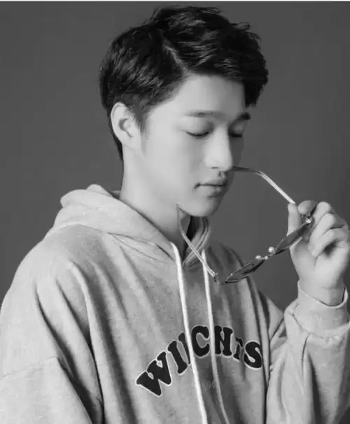 和平精英鬼跳怎么跳　怎么鬼跳最简单的方法-第3张