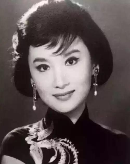 小龙女为什么要16年后相见　16年杨过和小龙女重逢的诗句-第5张