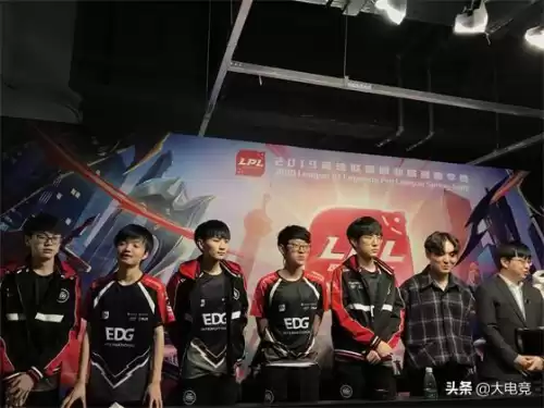 薇恩可以打中单吗　lol薇恩怎么玩-第1张