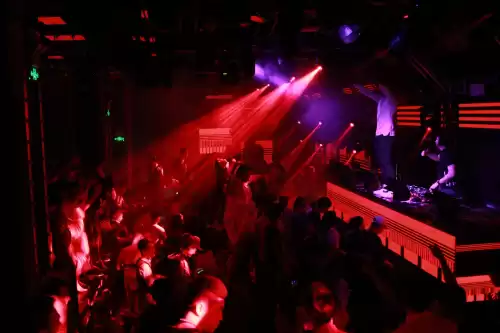 新手去酒吧要注意什么　初次去酒吧需要了解的-第1张