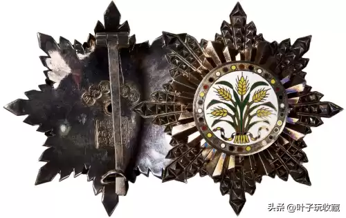 荣誉勋章战士卖多少钱　999荣耀勋章值多少钱-第7张