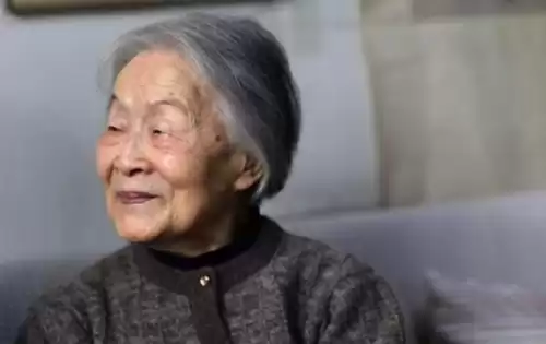 物欲横流的社会什么意思　物欲横流能形容人吗-第7张