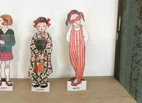 怎样用纸做换装游戏　用纸做的人可以换衣服-第8张