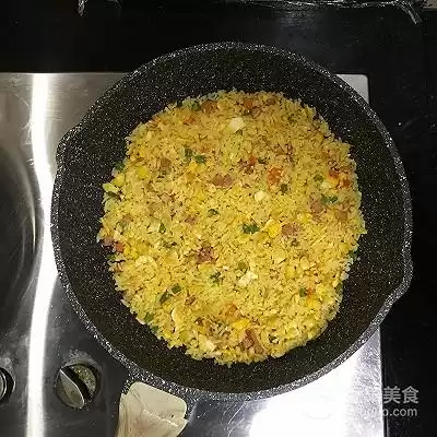 黄金蛋炒饭怎么做步骤　黄金炒饭的做法-第10张