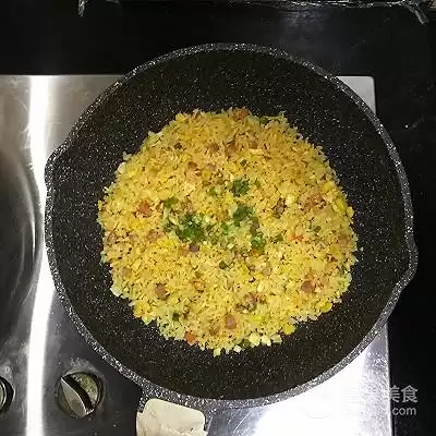 黄金蛋炒饭怎么做步骤　黄金炒饭的做法-第11张